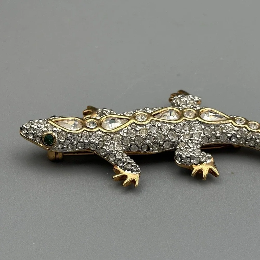 Vintage SAL Swarovski Lizard Brooch Pin Diamante Rhinestone Jeweled Salamander